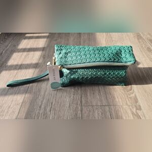 Urban Expressions Stitch Fix Jade Green Woven Clutch Garden Party Wristlet